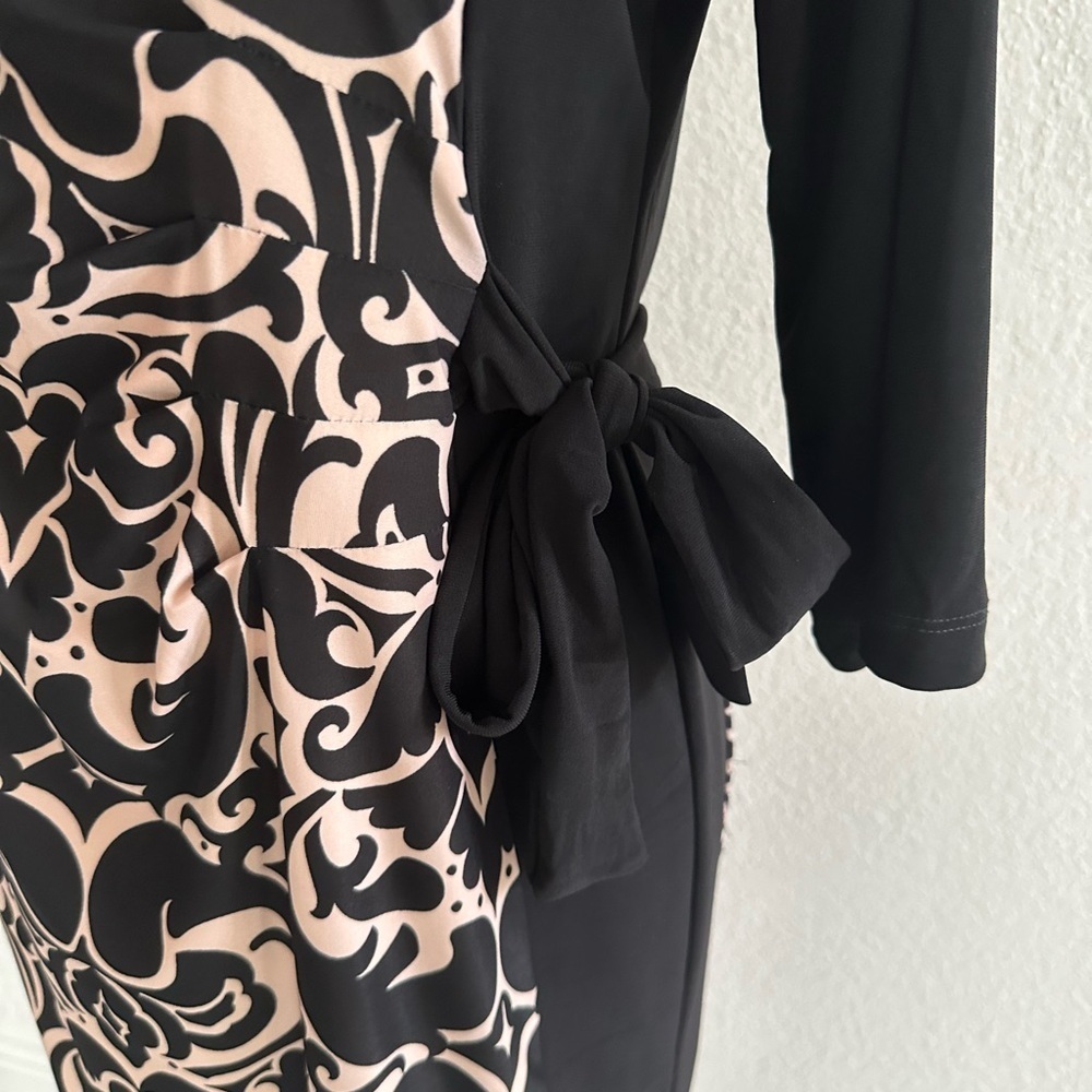 Sheath Baroque Print Pink and Black Dress with Side Tie - Picture 3 of 8